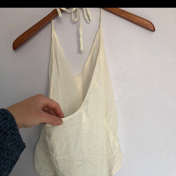 Super Rare Bandy Melville tie top with low back - Picture 3 of 4